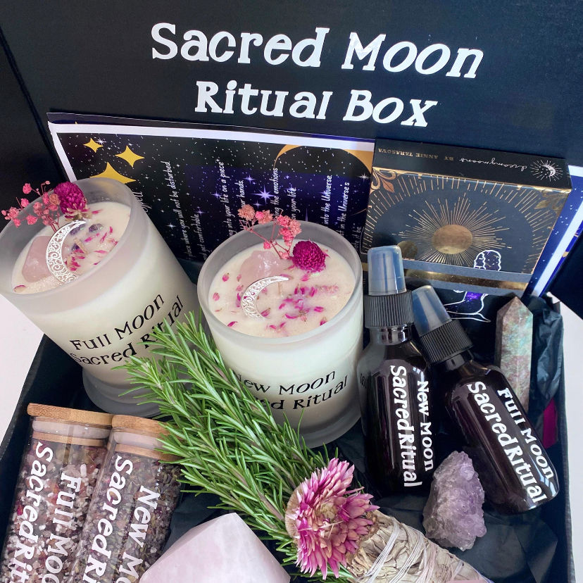 Thumbnail: Sacred Moon Ritual Crystal, Bath & Candle Pamper Gift Box 