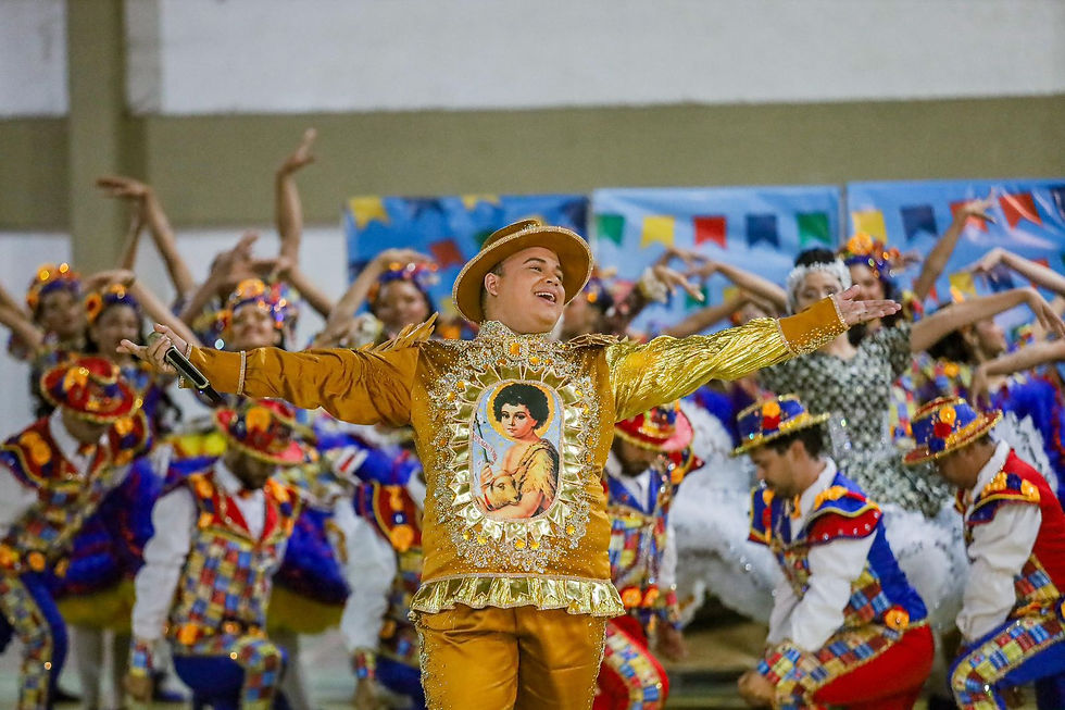 Encontro de quadrilhas juninas em Gravatá