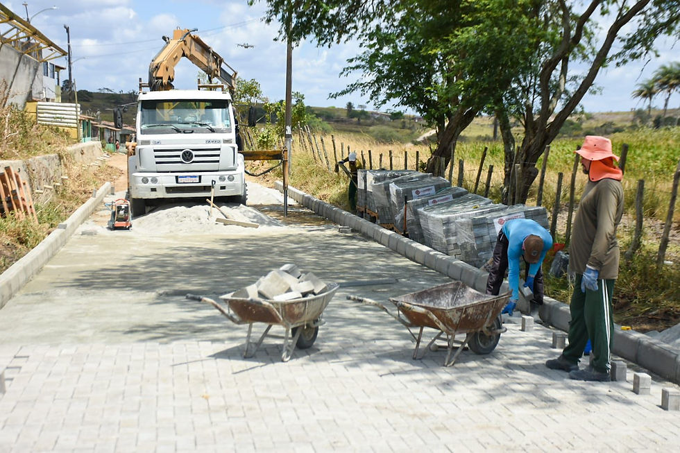 Pavimentação das ruas do Loteamento Manoel Luiz, em Mandacaru, avança para fase final