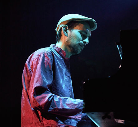 עדן גיאת - תמונת אמן .JPG