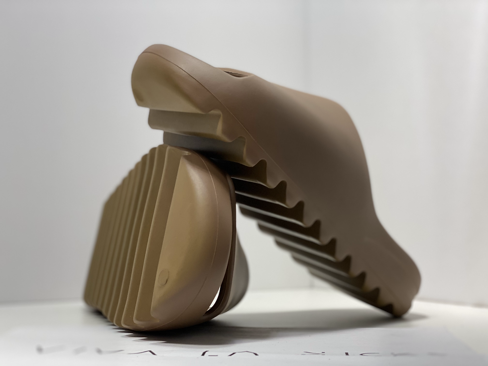 Thumbnail: Yeezy Slide Core