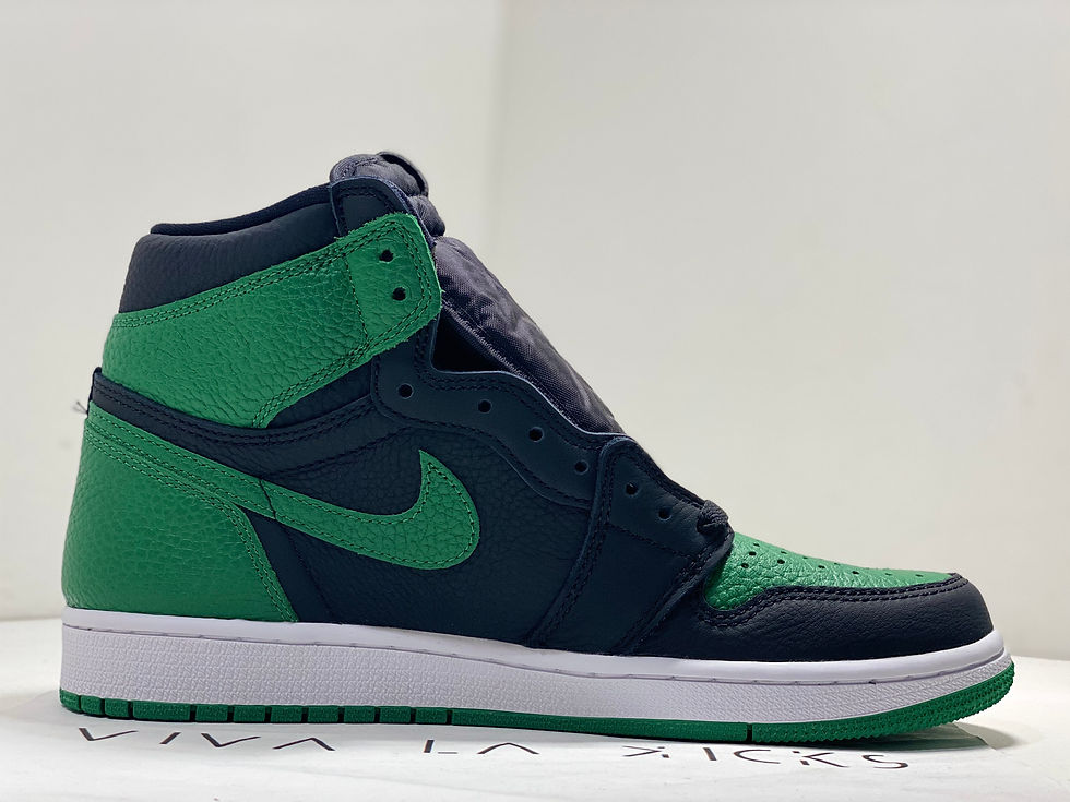 Thumbnail: Air Jordan 1 Hi Pine Green