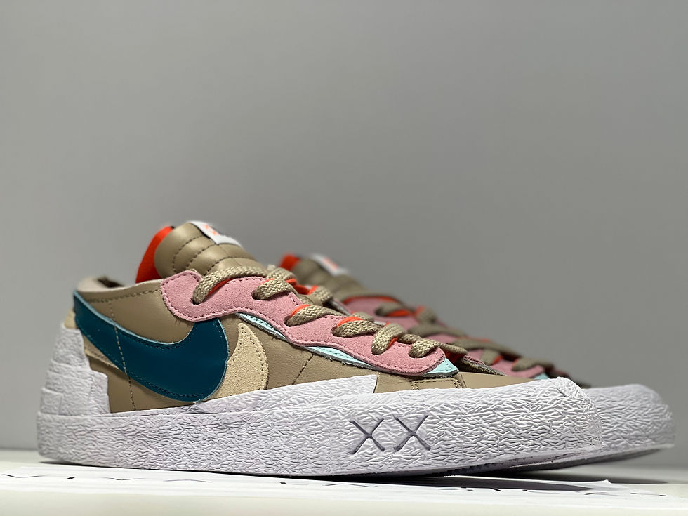 Thumbnail: Nike Blazer Low Sacai X KAWS Reed 9.5M