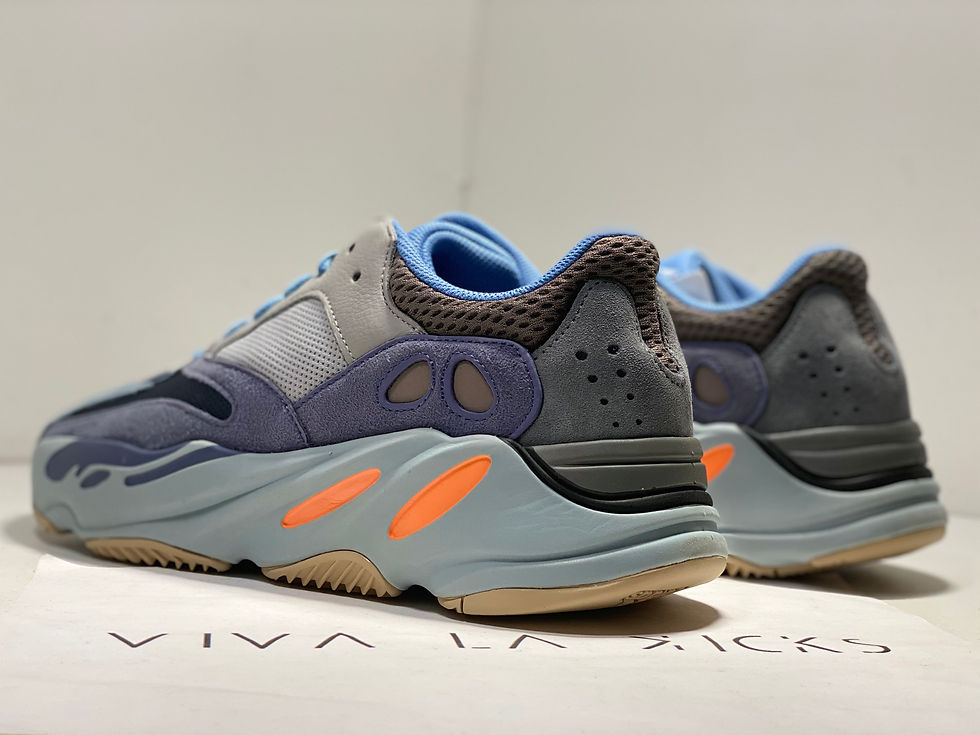 Thumbnail: Yeezy Boost 700 Carbon Blue