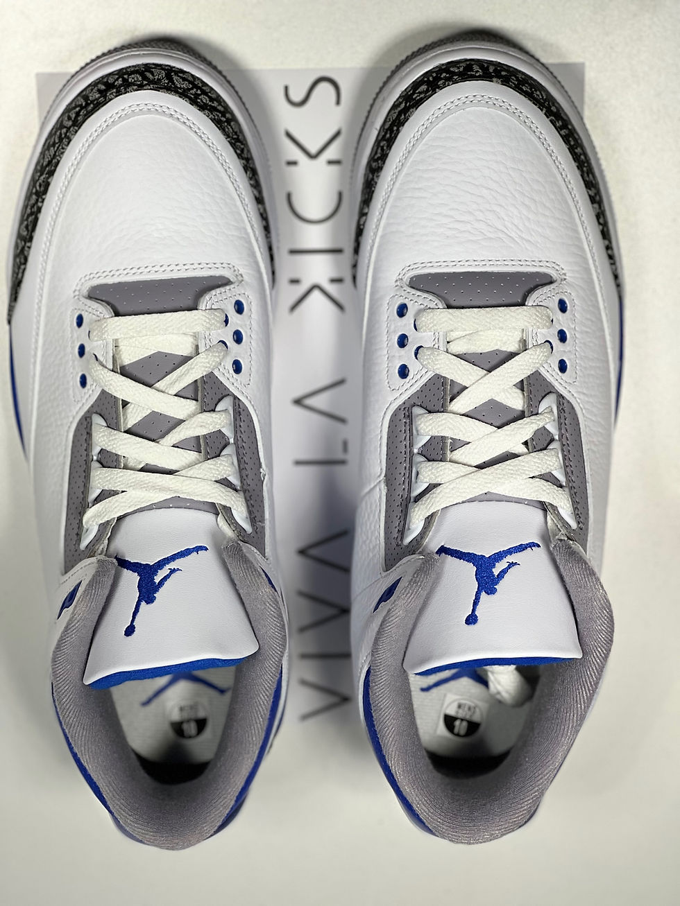 Thumbnail: Air Jordan 3 Retro Racer Blue 10M