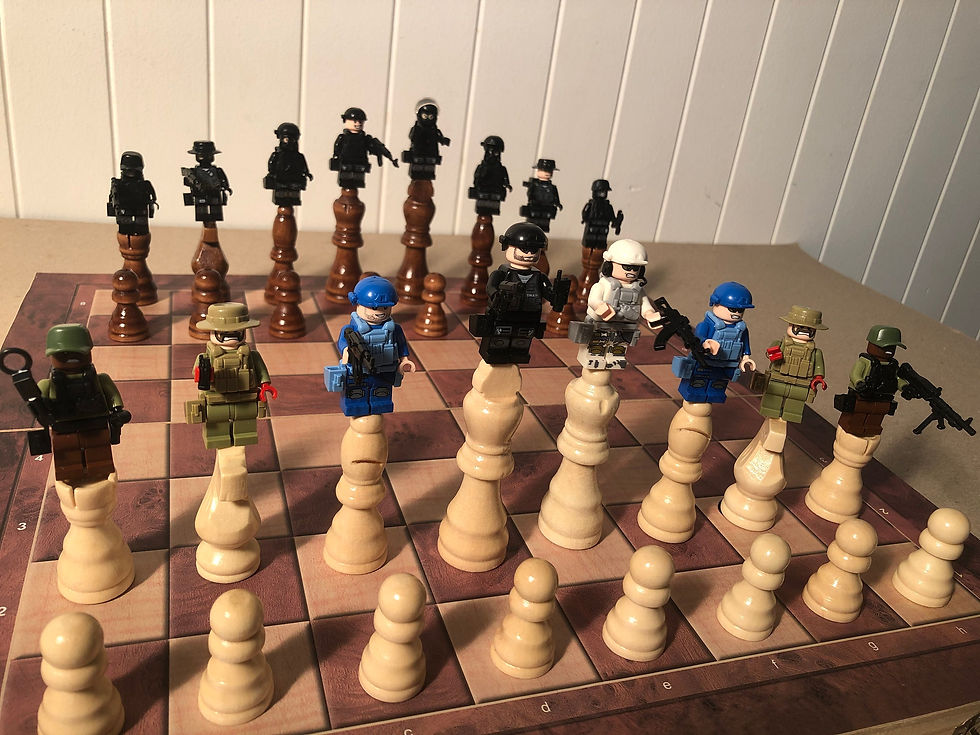 Thumbnail: Army chess set