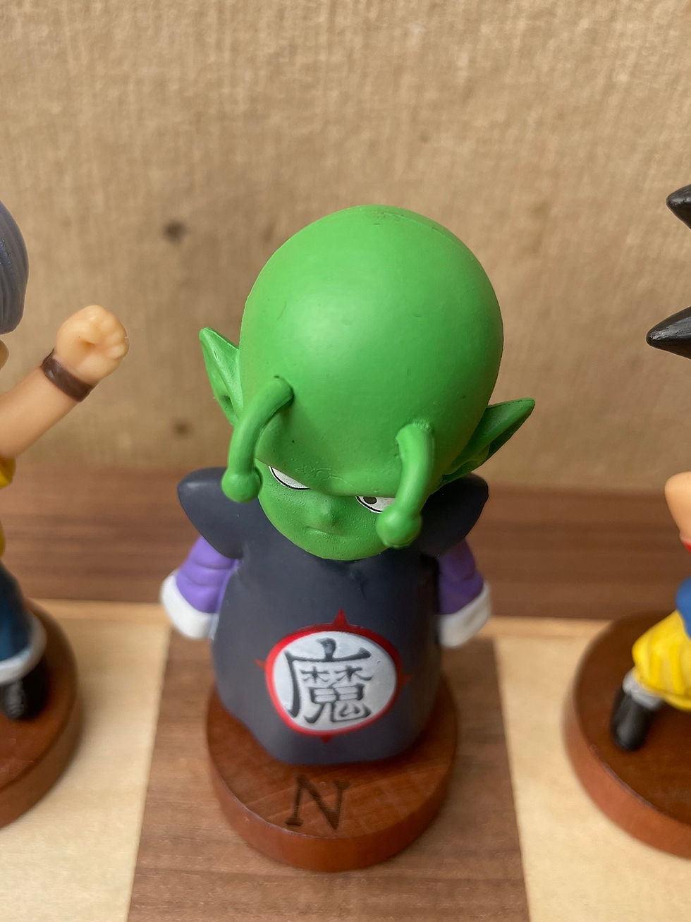 Thumbnail: Dragon Ball GT chess set