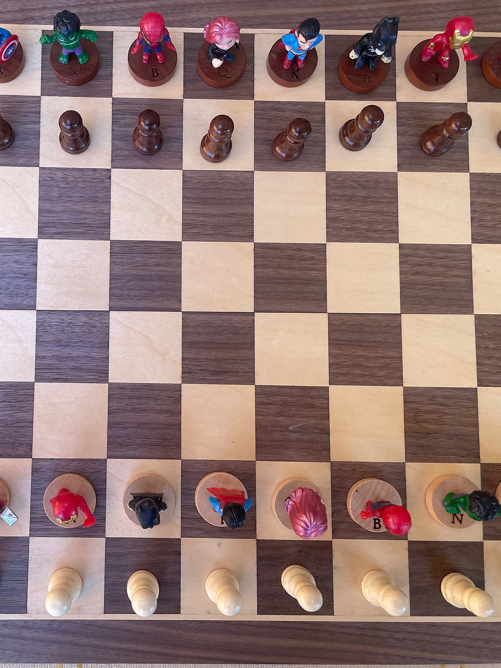 Thumbnail: Super hero chess set