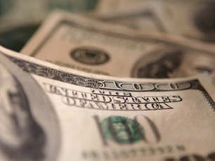 The U.S. Dollar Faces Mounting Challenges Amid Economic Shifts and Trade Policy Impacts