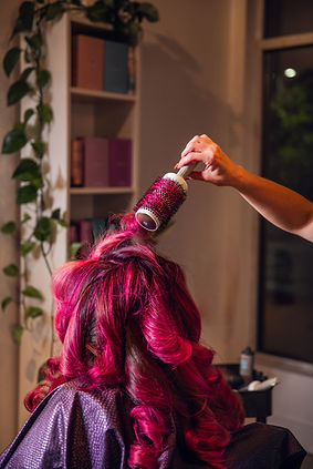 pink hair blowout style