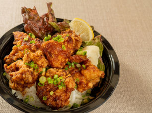 【淡路島からあげ あわから屋】名物!あわから丼