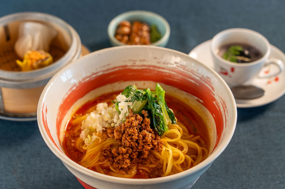 淡路島をはじめとした各地の選りすぐりの魚介や、旬の野菜を使用した本格中華料理