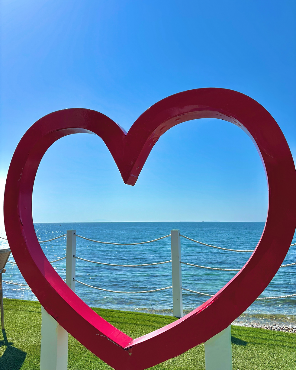 播磨灘に広がる、穏やかな海の景色