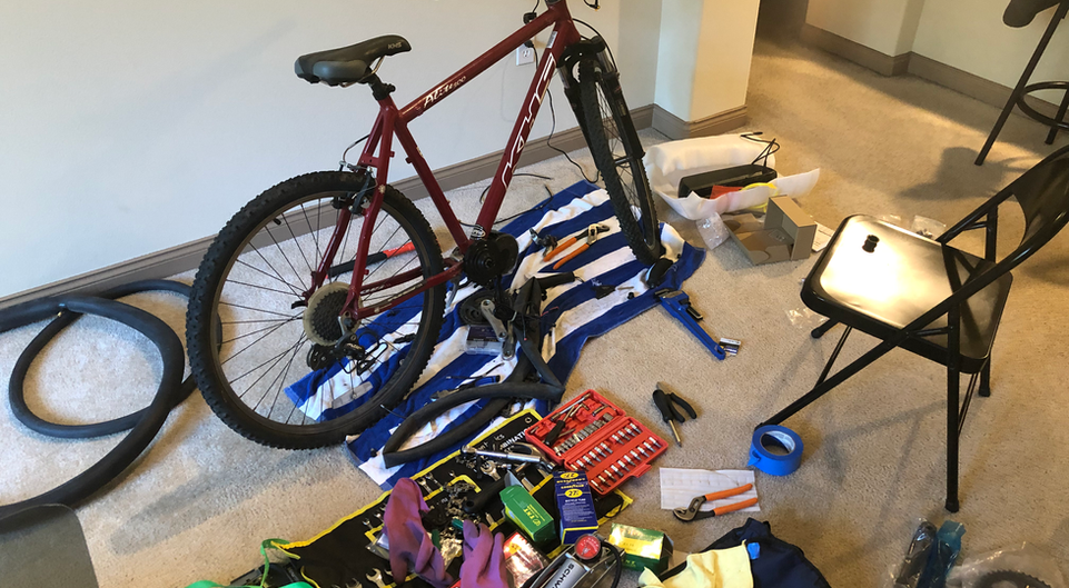 STUDENT EBIKE BUILD - SPRING 2022 (7).HEIC