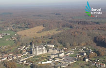 Basilique de la Chapelle-Montligeon, en avion ULM - Survol du Perche.fr