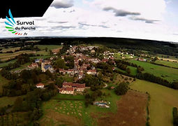 La Perrière, Petit Cité de Caractère, en avion ULM - Survol du Perche.fr