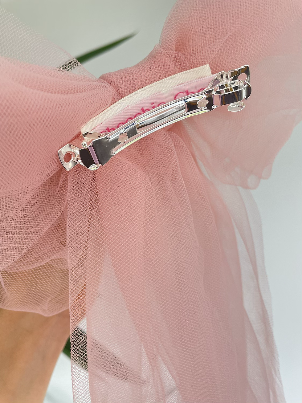 Thumbnail: Pink Tulle Lace Long Oversized Bow Wedding Bridal Hair Piece Clip 