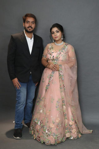 Formal Couple Poses