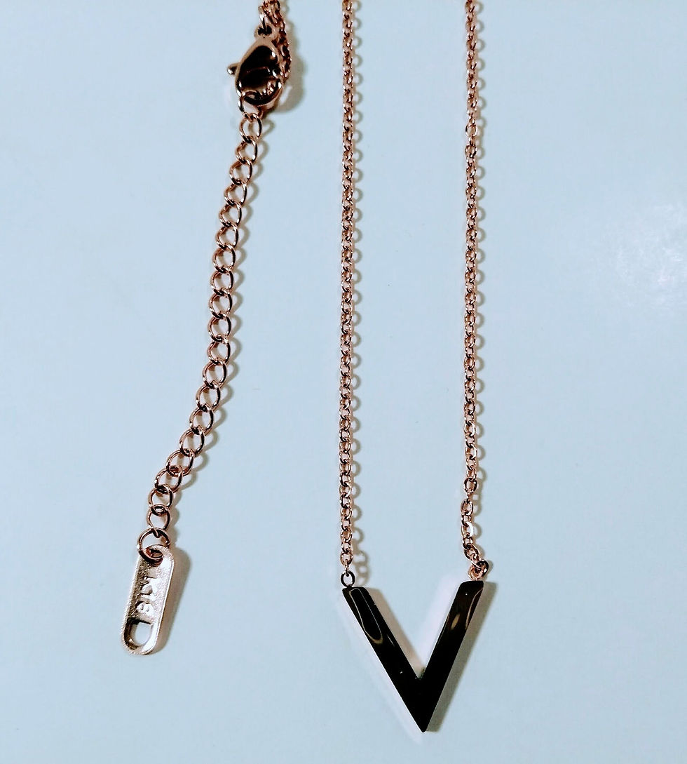 Rose gold V shaped necklace and adjustable chain