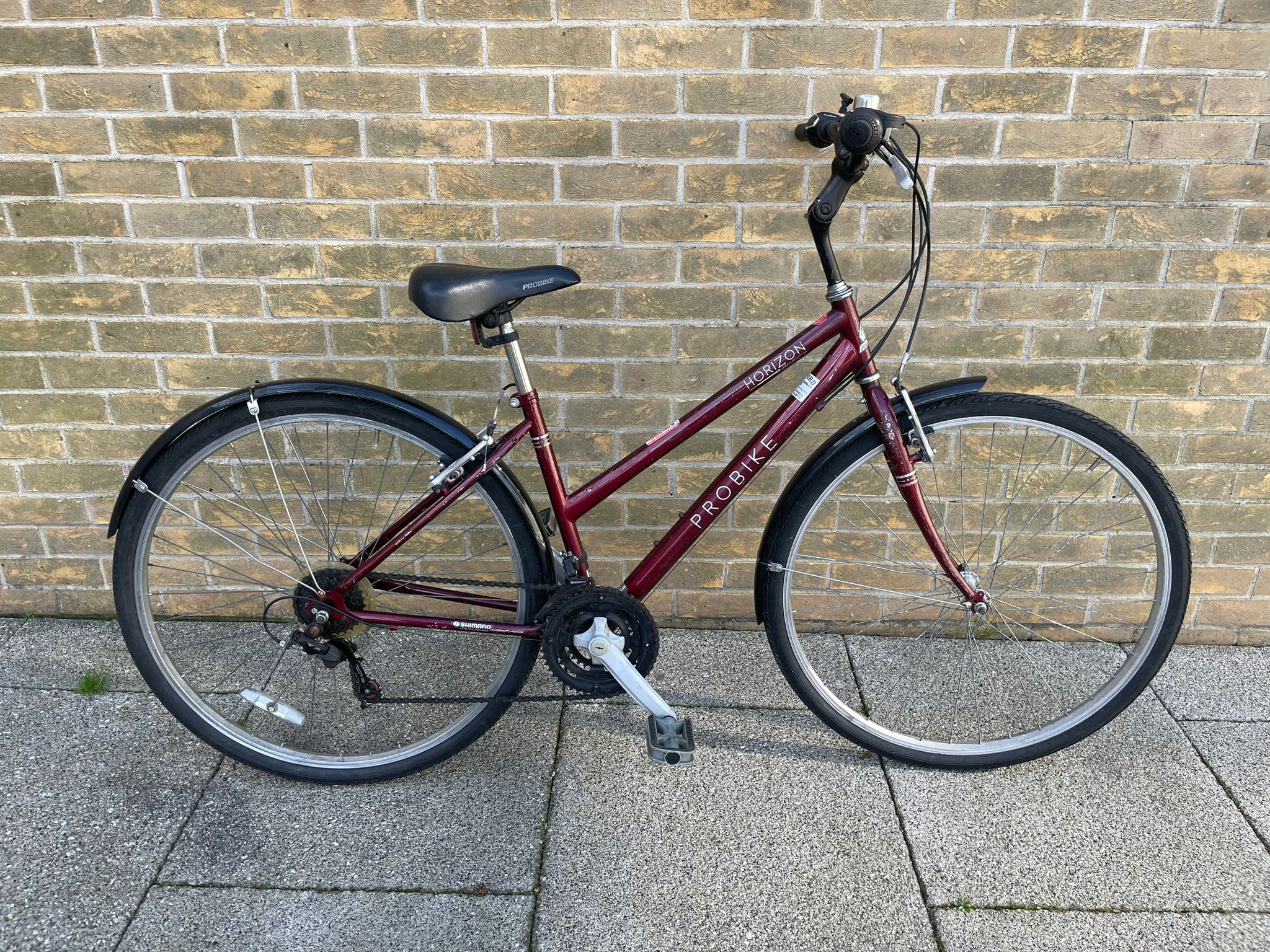 Probike Horizon Red Hybrid Probike Horizon – £110 OxBykes