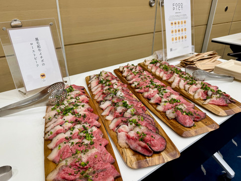 黒毛和牛イチボのローストビーフ