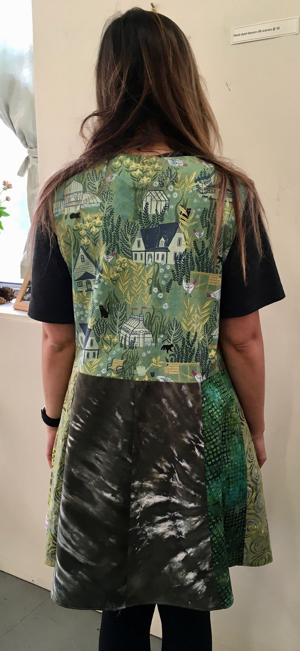 Thumbnail: Mixed greens tunic