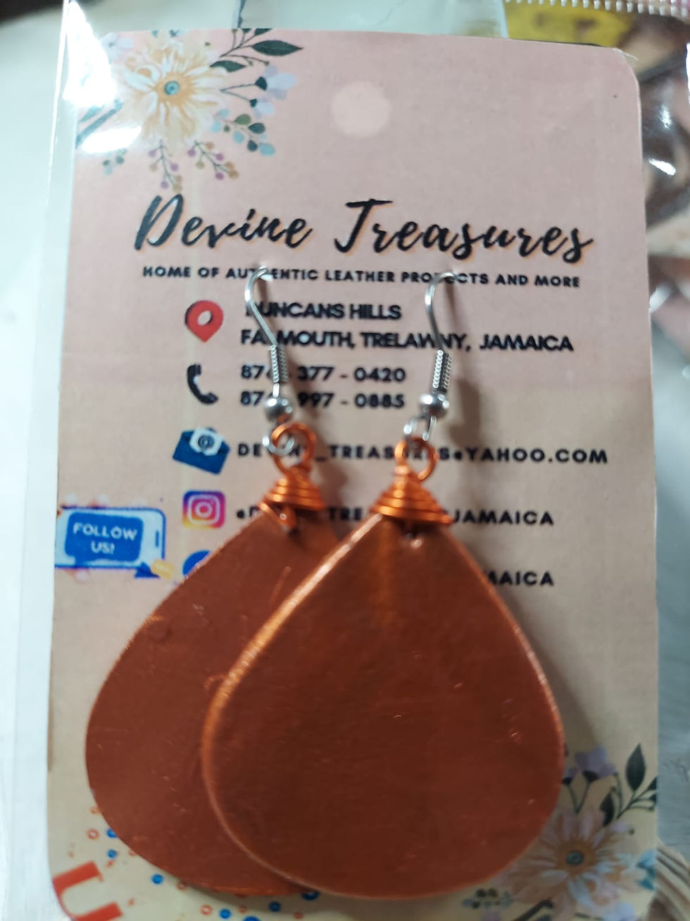 Thumbnail: Leather earrings collection