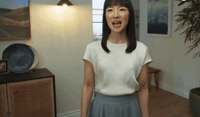 mariekondo-ezgif.com-crop.gif