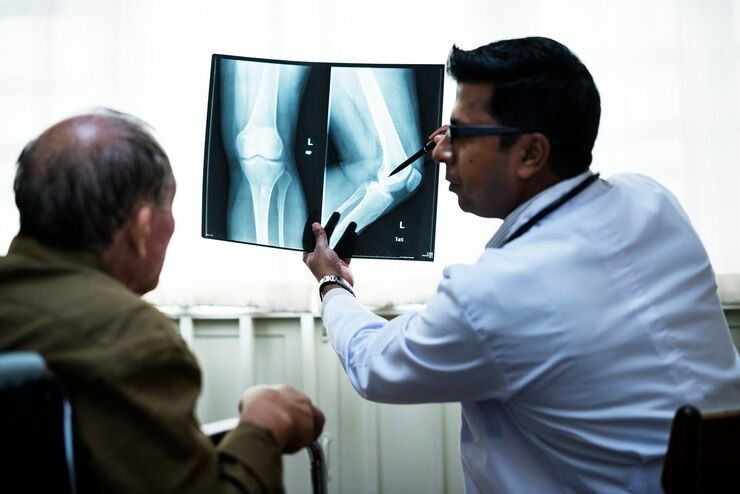 Joint Replacement Specialist in Rohini - Airmid Hospital
