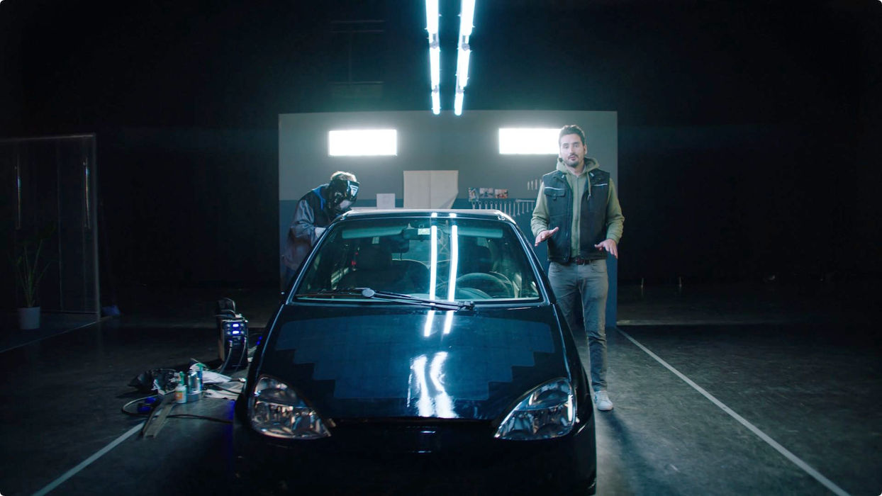 Director, Copywriting, Concept: Matt Schoemer, STARRING: Laurin Hahn (CEO), Jona Christians (CEO), Navina Pernsteiner, Employers, EXECUTIVE PRODUCER: Bruno Fritzsche, DOP: Josua Staebler, GAFFER: Thorsten Baier, SET DESIGN: Linda Sollacher, PROPS: Lisa Geller, COSTUME: Gesa Brahms, GRIP: Bjoern Ruppin