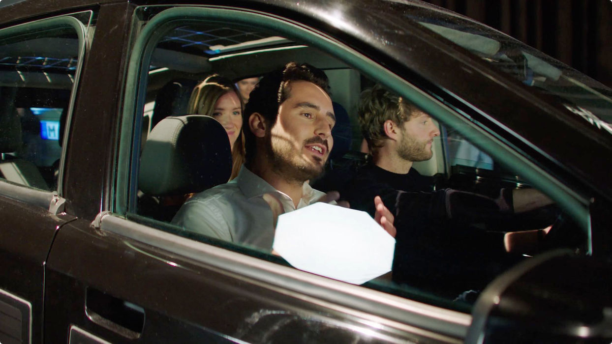 Director, Copywriting, Concept: Matt Schoemer, STARRING: Laurin Hahn (CEO), Jona Christians (CEO), Navina Pernsteiner, Employers, EXECUTIVE PRODUCER: Bruno Fritzsche, DOP: Josua Staebler, GAFFER: Thorsten Baier, SET DESIGN: Linda Sollacher, PROPS: Lisa Geller, COSTUME: Gesa Brahms, GRIP: Bjoern Ruppin