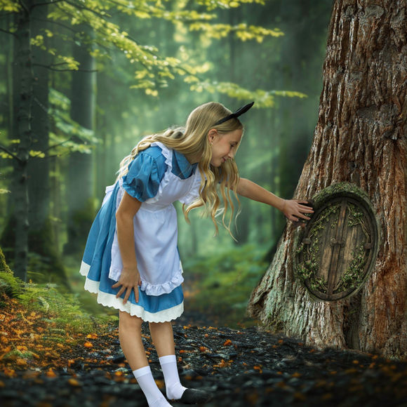 Unlocking Imagination: Why Stylized Photoshoots Are the Ultimate Creative Experience