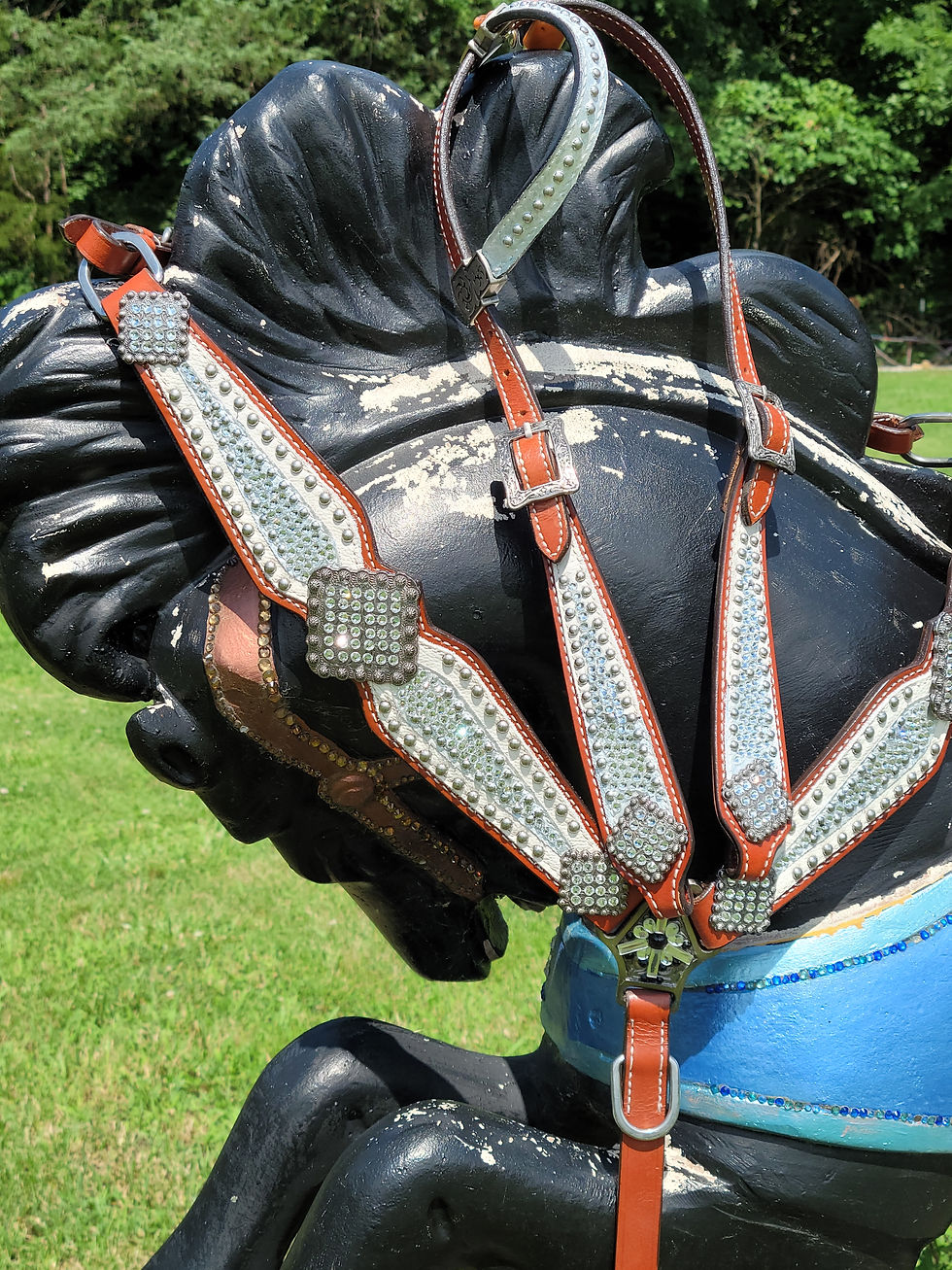 Thumbnail: White Leather  & Clear Crystal Bridle Breast Collar Set