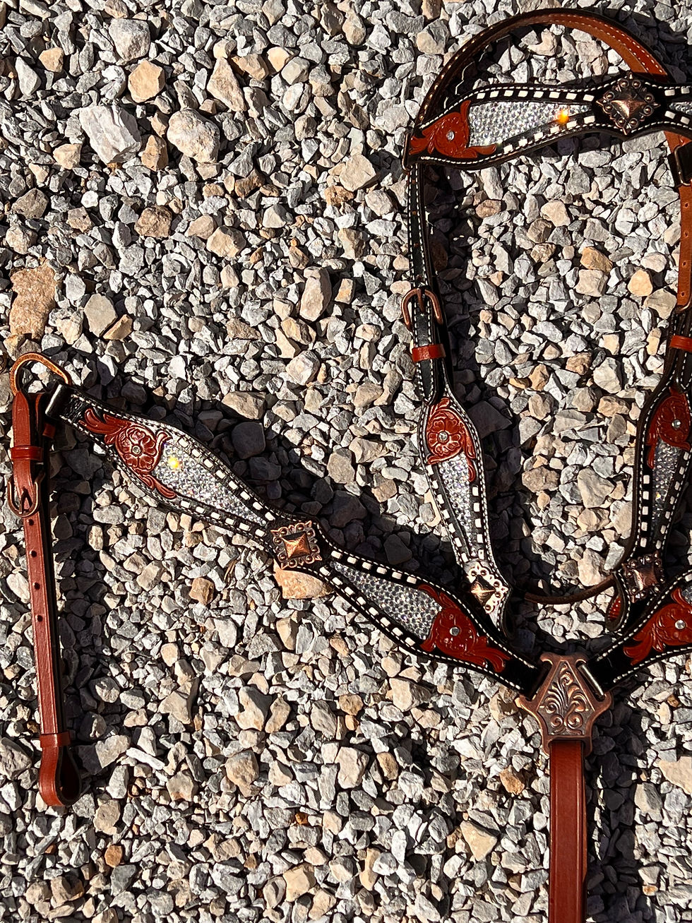 Thumbnail: Full White Ice Crystal Bling Buckstitch Bridle Breast Collar Set