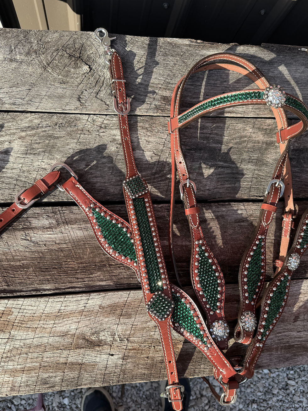 Thumbnail: Full Brow Emerald Green Crystal Horse Bridle Breast Collar Wither Strap Tack Set