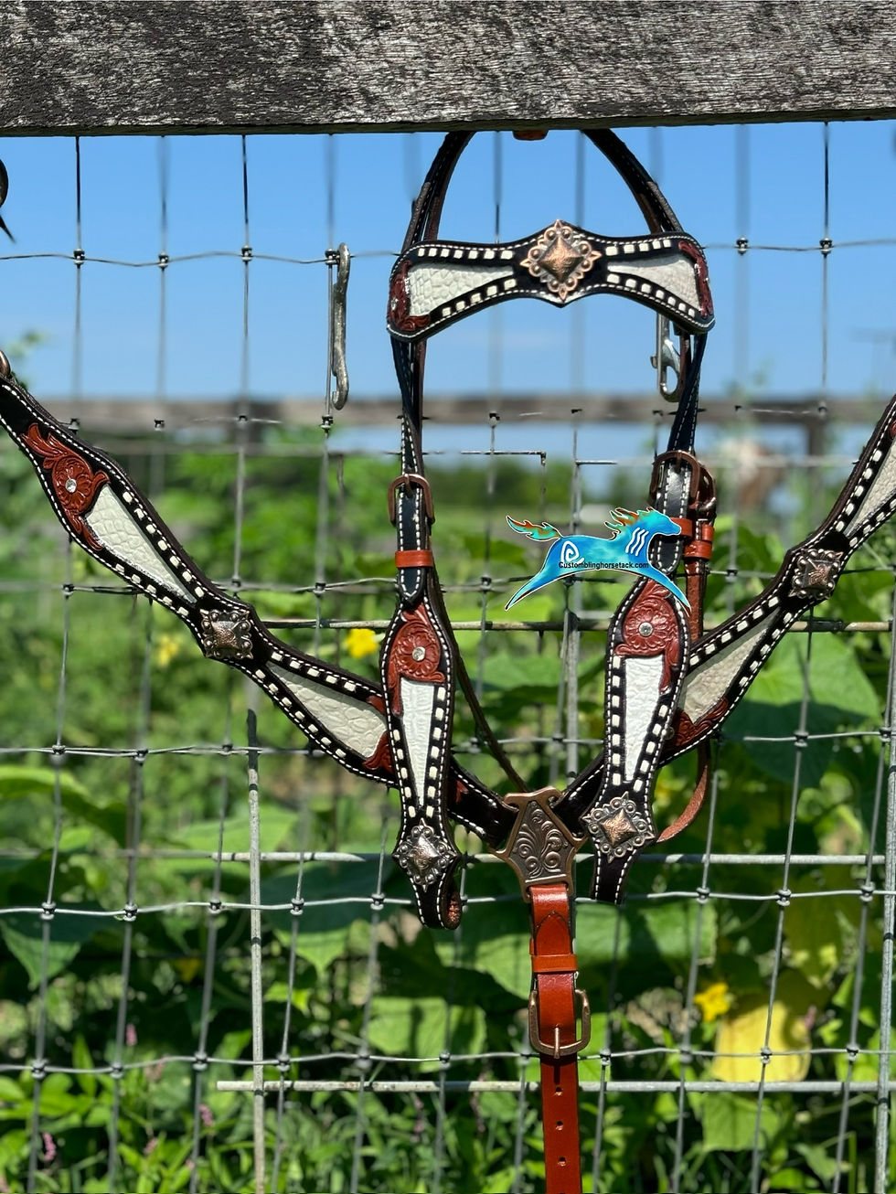Thumbnail: White Alligator Inlay Buck Stitch Inlay Bridle Breast Collar Set