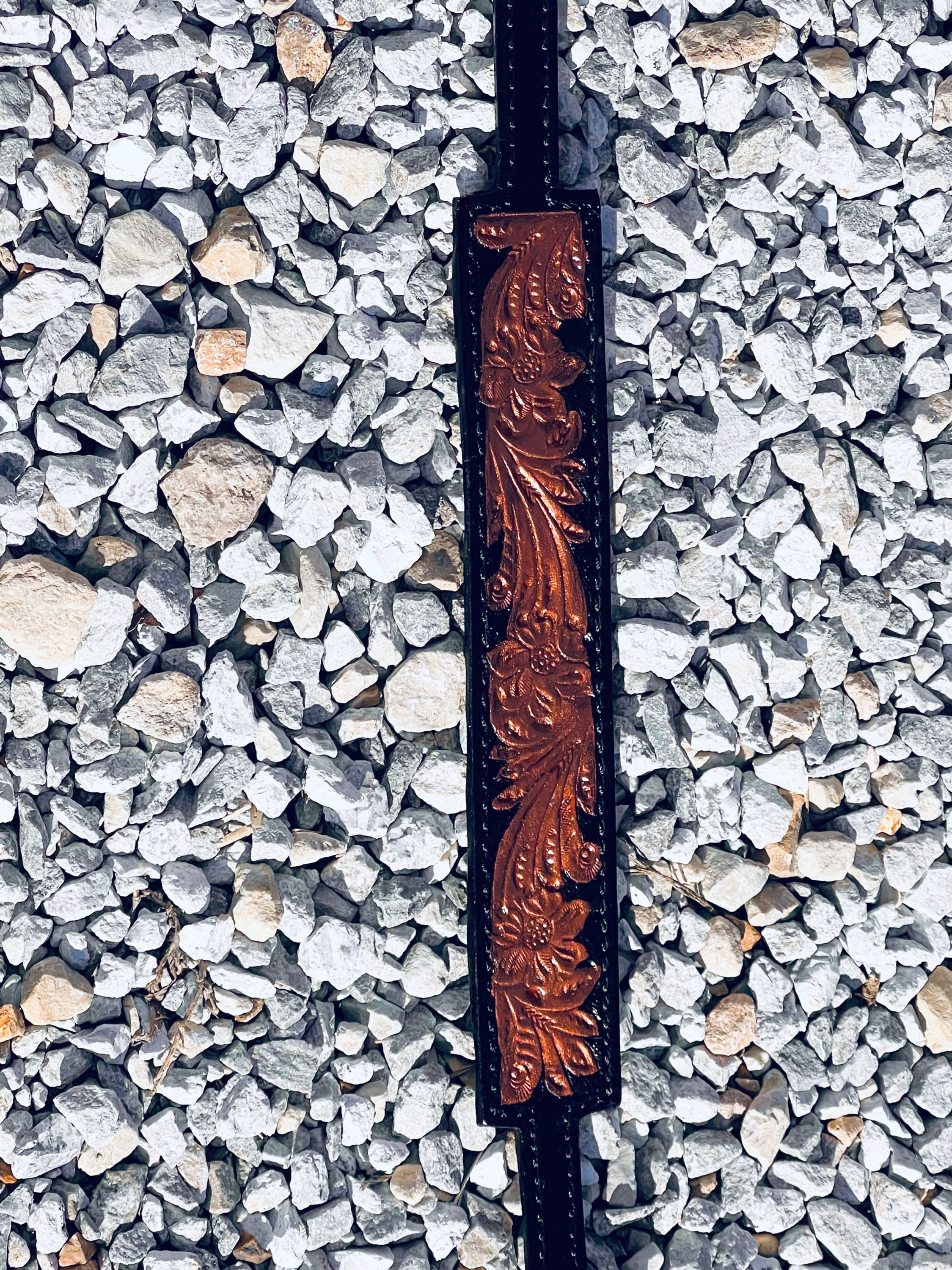 Black Leather Copper Accent  Wither Strap Western