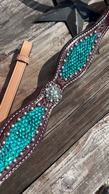 Thumbnail: Bright Turquoise Crystal Bling Bridle Breast Collar Set w Crystal Conchos Barrel