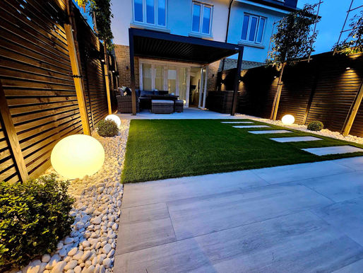 Porcelain Patios for Stunning Garden Design and Easy Care