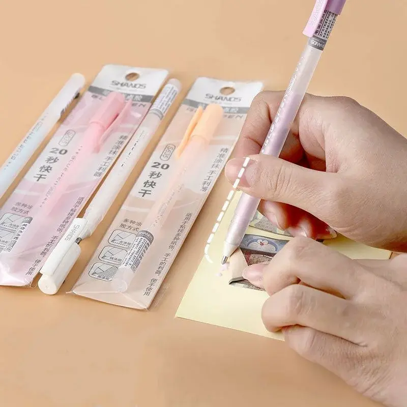 Thumbnail: Glue Pen