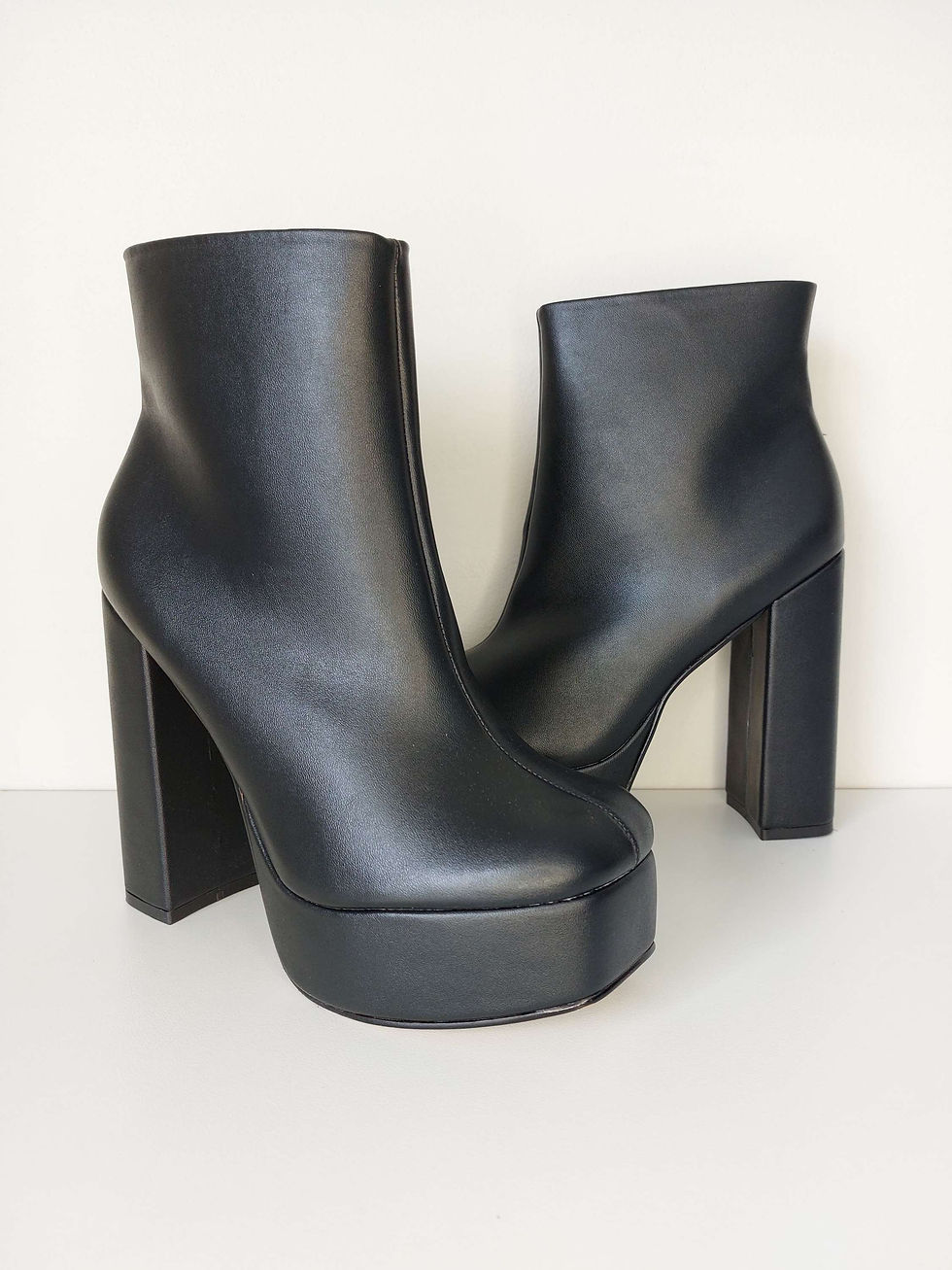 Miniatura: BOTA ATLANTA BLACK