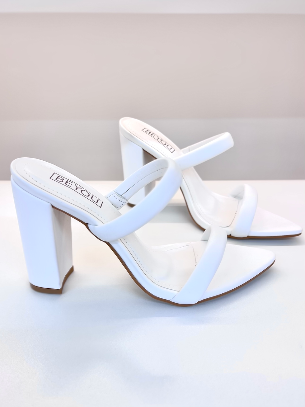 Miniatura: TAMANCO MONTPELLIER WHITE