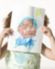 Fille avec Dessin