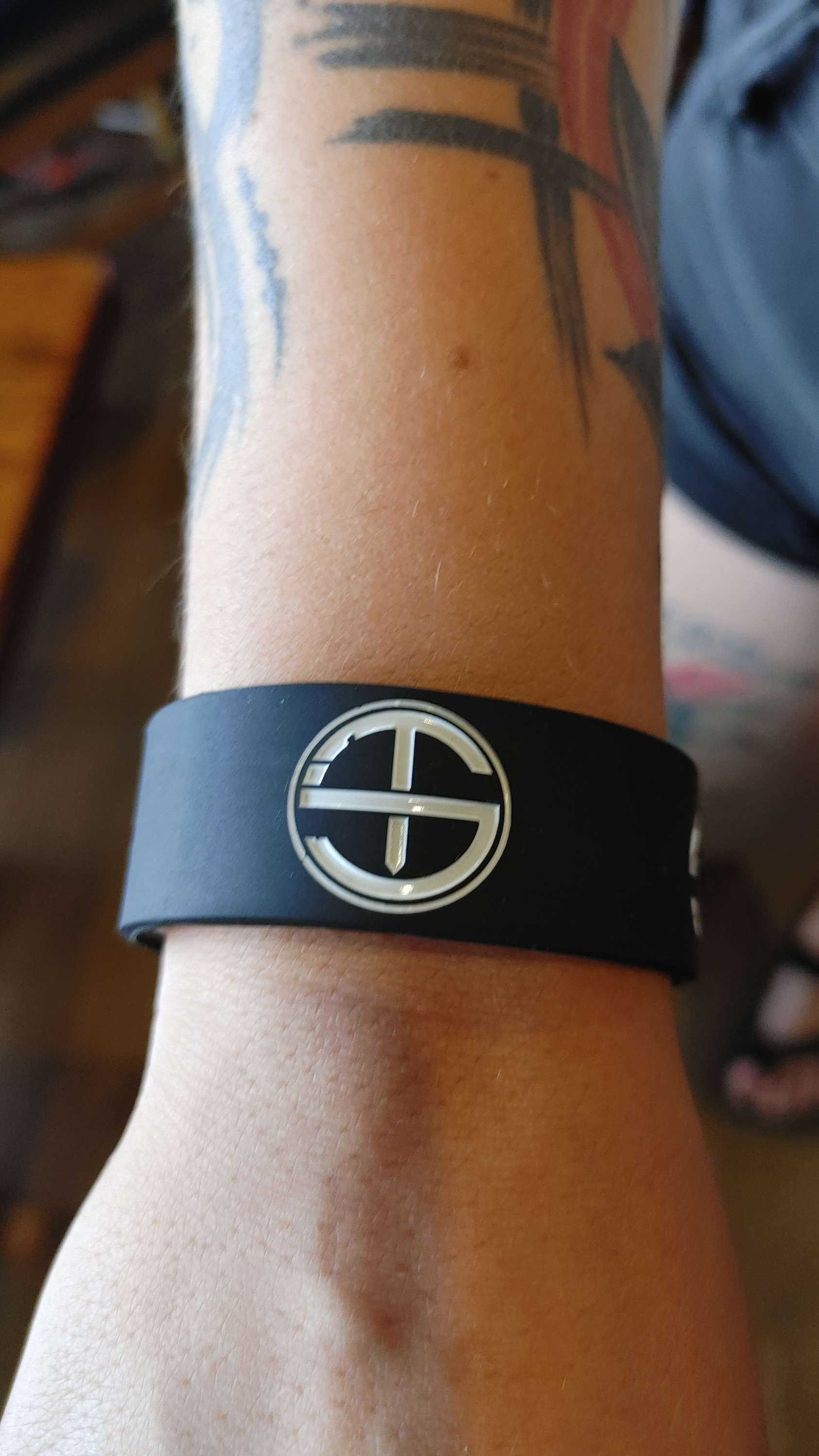 Silvertung Silicone Bracelet