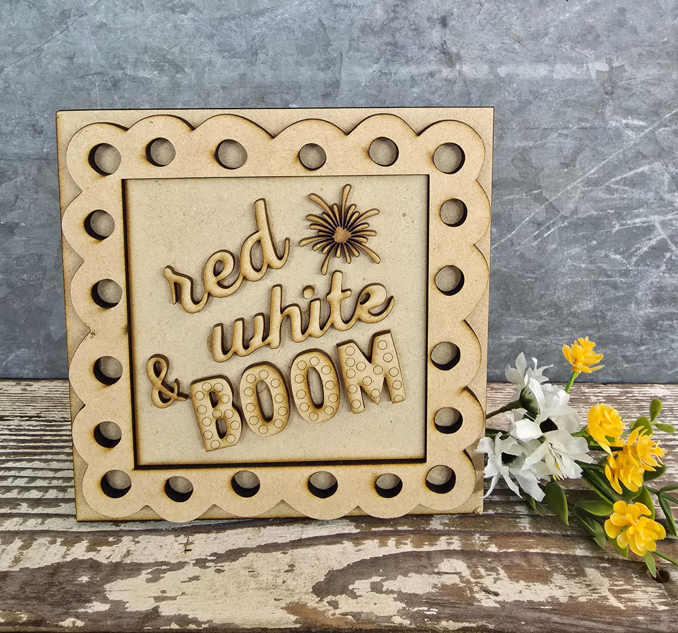 Red, White & Boom Insert with Square Interchangeable Frame