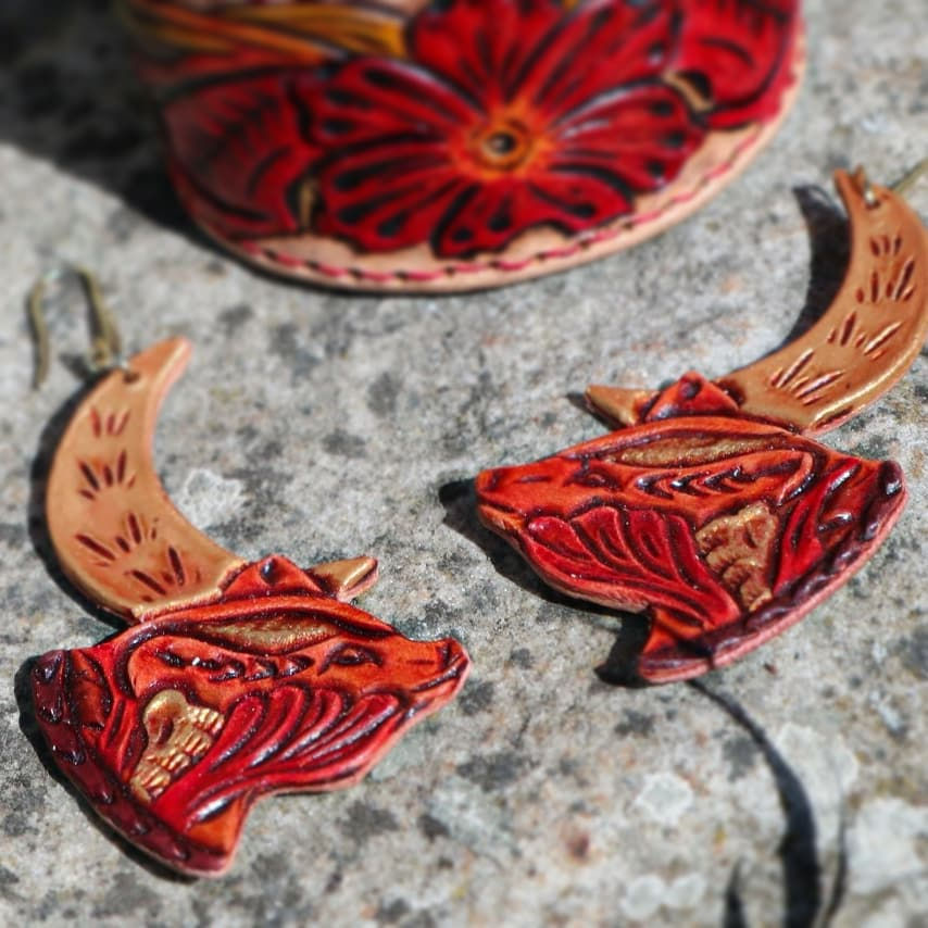 Miniature : Boucles d'oreilles en cuir "Bear under the moon" rouge et or