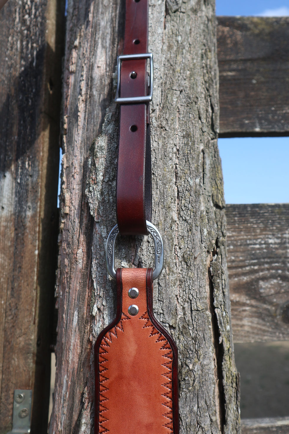 Miniature : Sam's straps "Wolf under the Moon"