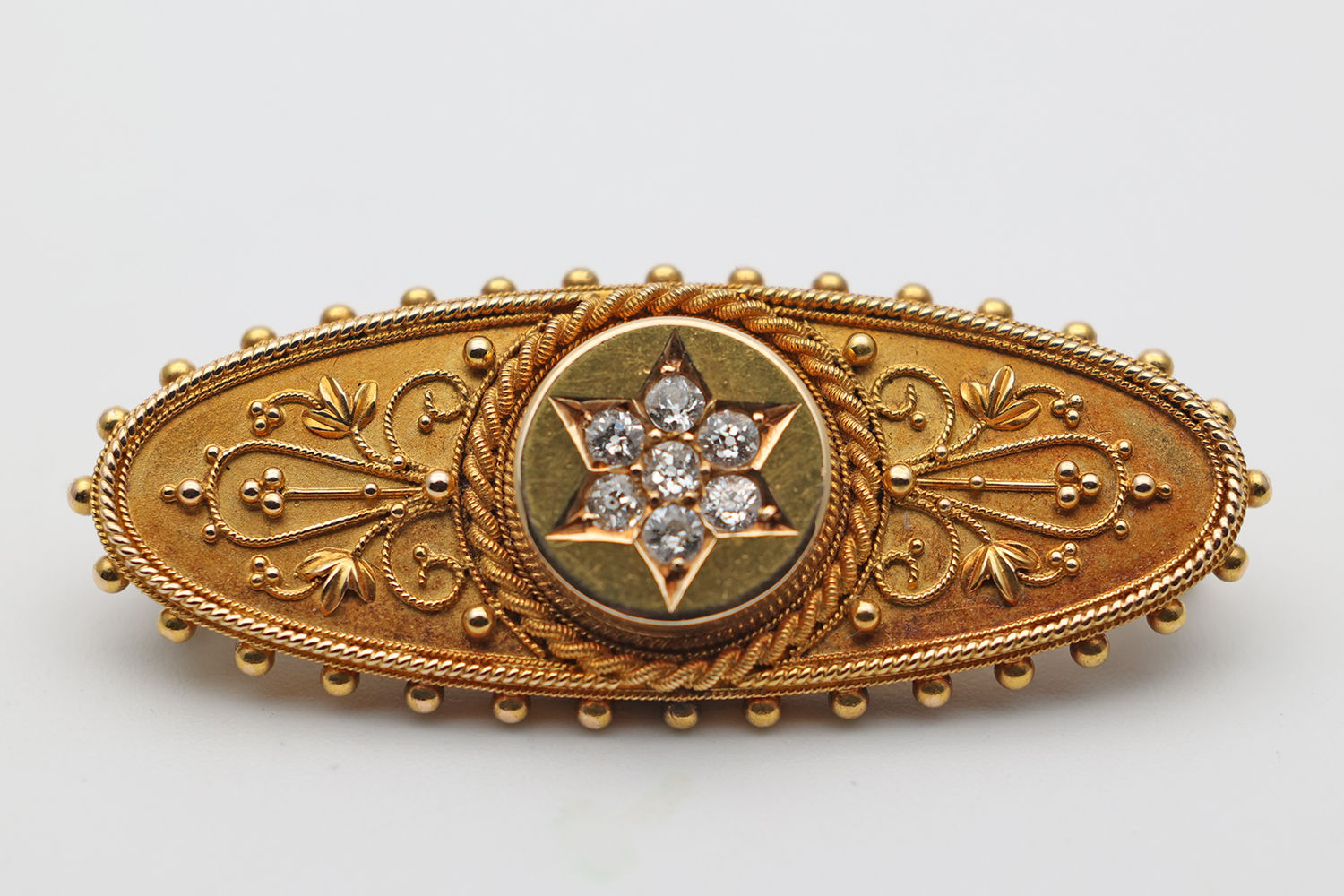 Victorian cannetille 15ct brooch with diamonds