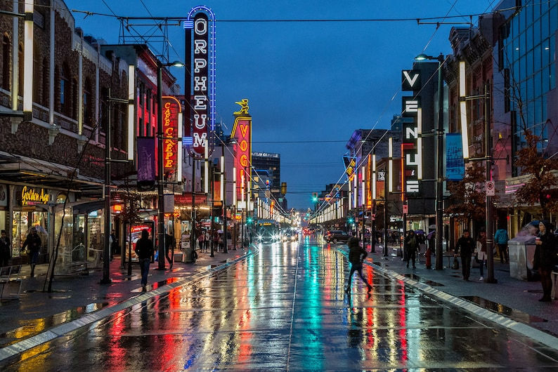 Everything You Need to Know About Rideshare Advertising Strategies