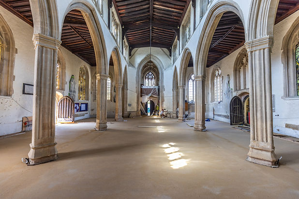 St Lawrence's - Lechlade-8816.jpg